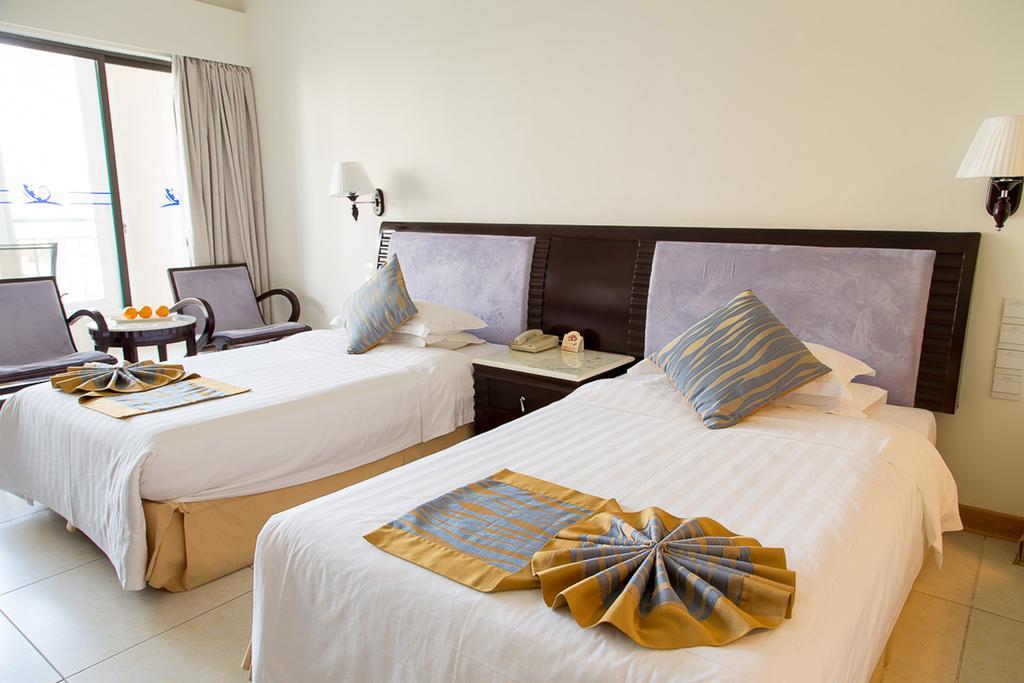 Landscape Beach Hotel Sanya Cameră foto